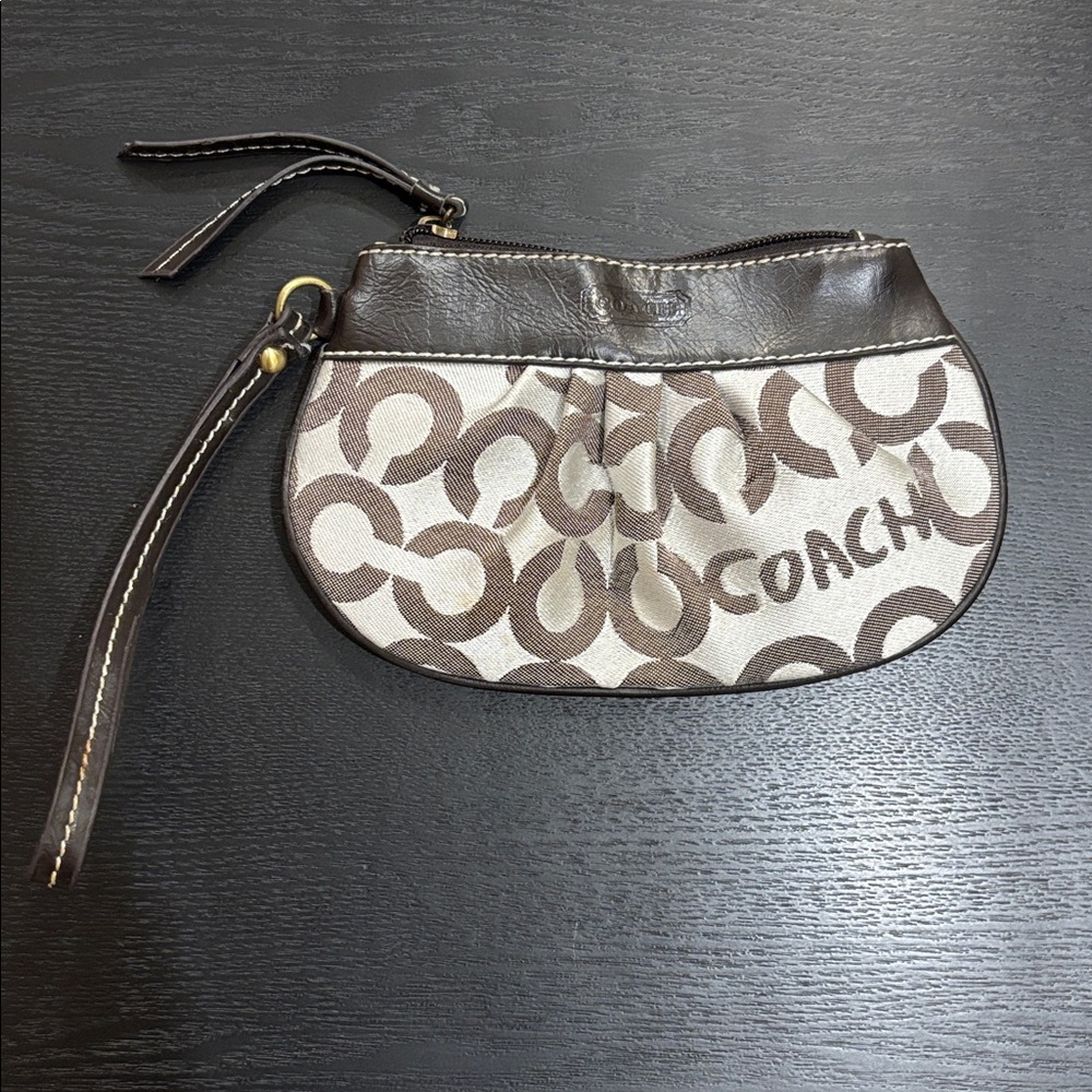 Coach Signature Print Wristlet/Pouch